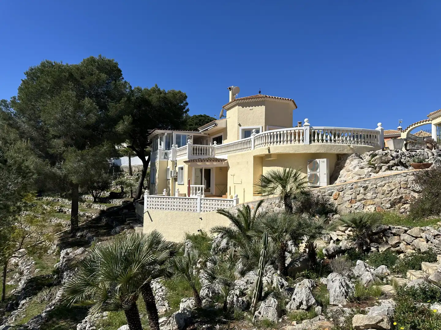 Exterior view of Houses for sale in Dénia  with Air Conditioner, Private garden and Terrace