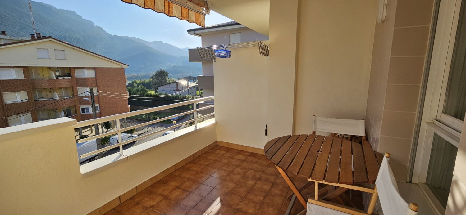 Terrassa de Pis en venda en Castro-Urdiales amb Terrassa