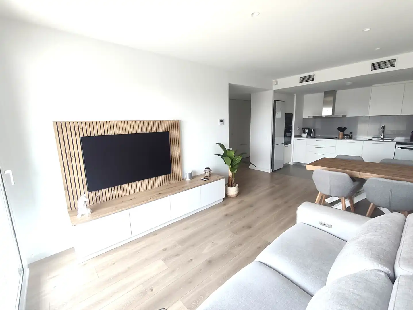 Wohnzimmer von Wohnung zum Verkauf in Abrera mit Klimaanlage, Heizung und Parkett