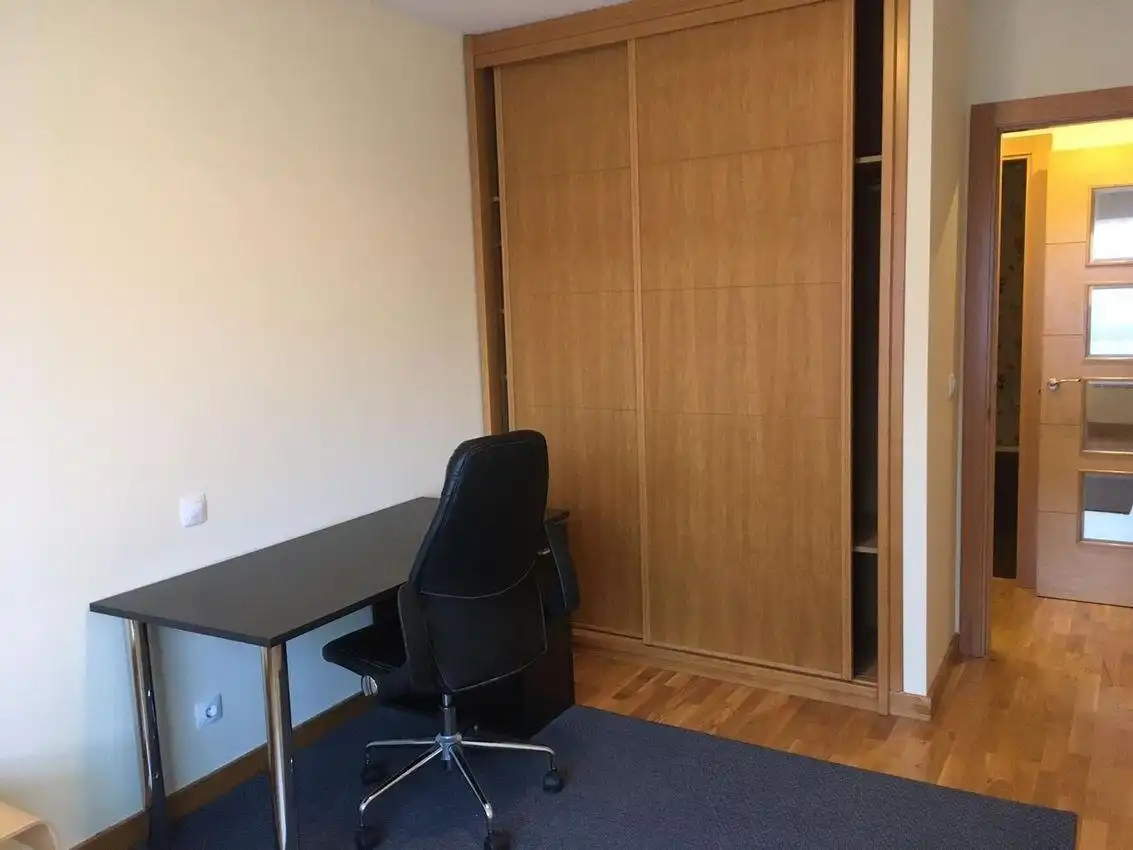 Bedroom of Flat for rent in Miranda de Ebro  with Heating, Storage room and Furnished