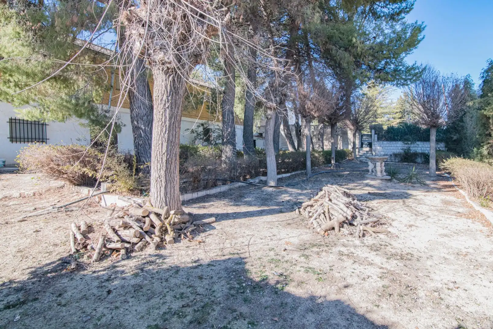 Edificio en venta en Carretera HUELMA, 66, Montejícar