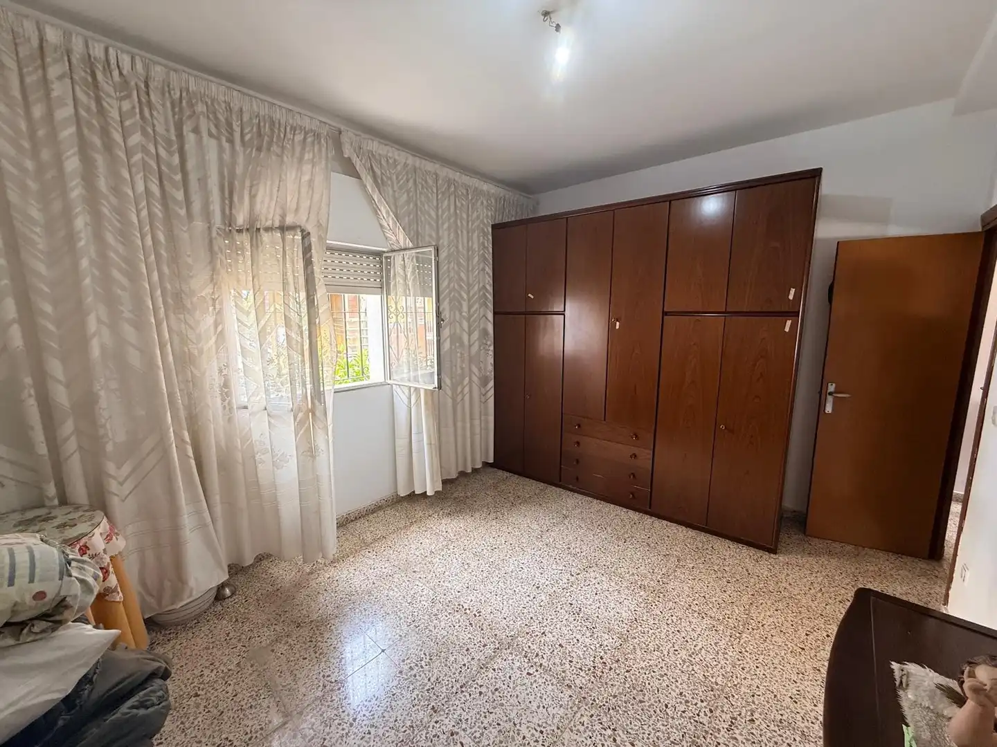 Habitación de Casa adosada en venta en Málaga con Terraza