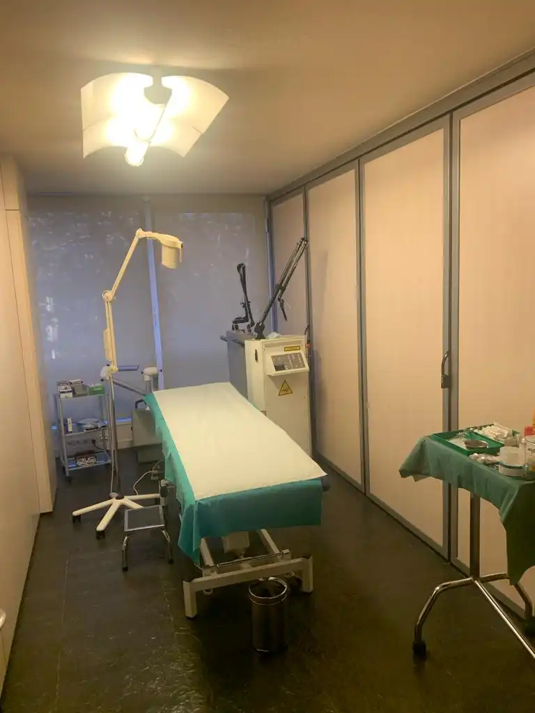 Schlafzimmer von Büro zur Miete in Mataró mit Klimaanlage, Möbliert und Internet