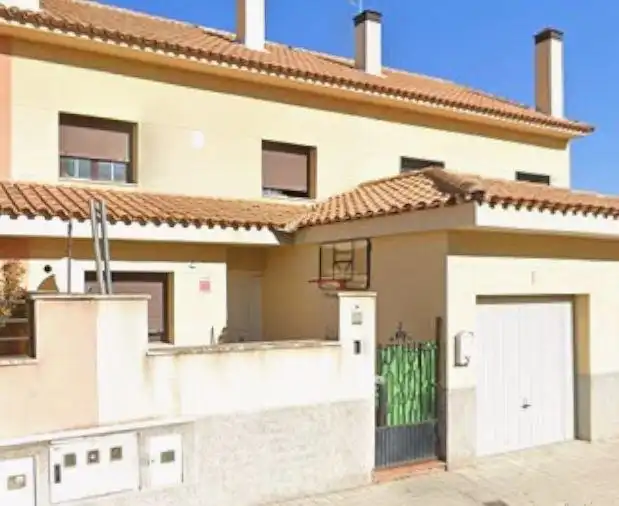 Chalet en venta en Numancia de la Sagra, imagen 2