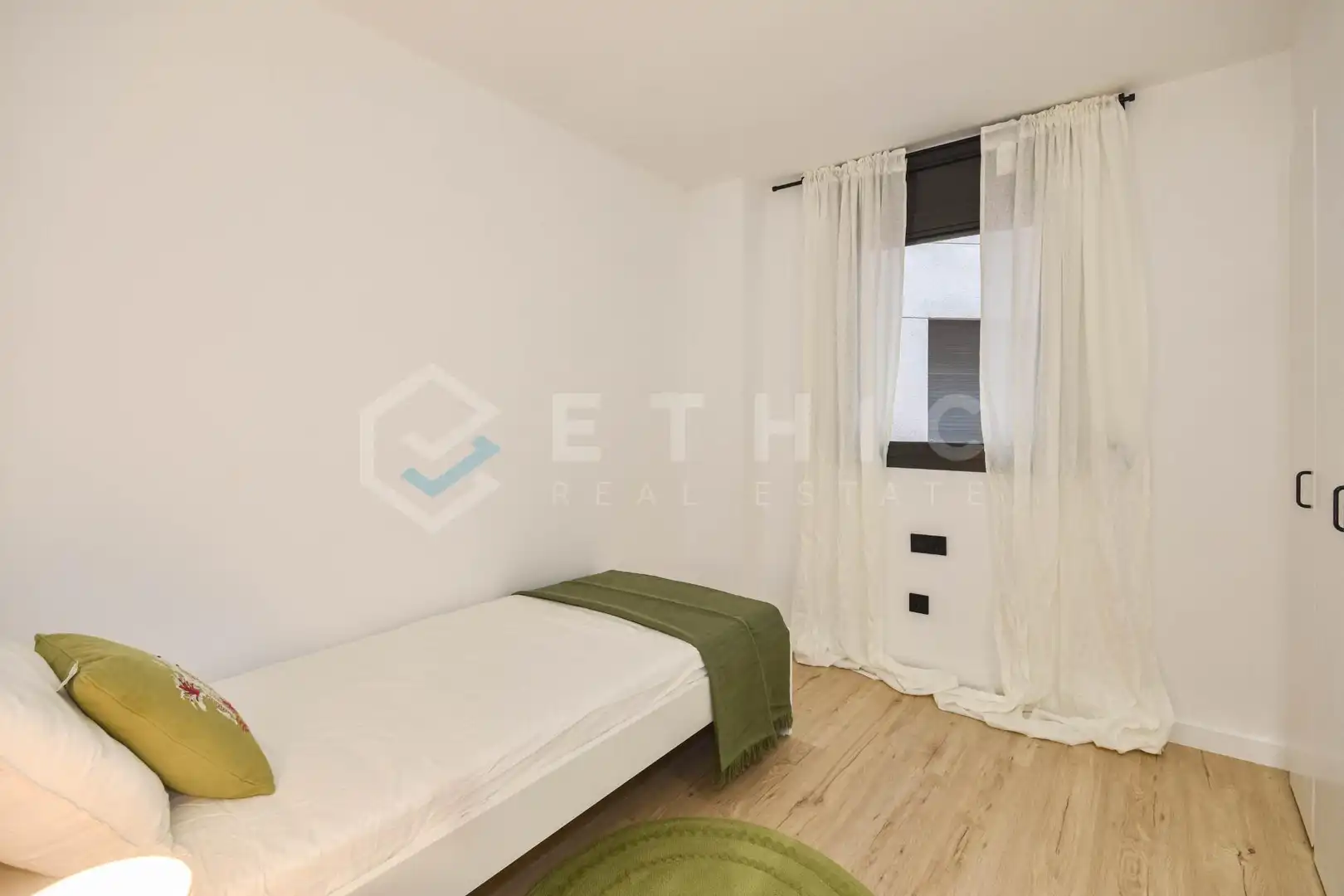 Schlafzimmer von Wohnung zum Verkauf in Barcelona mit Klimaanlage, Heizung und Parkett