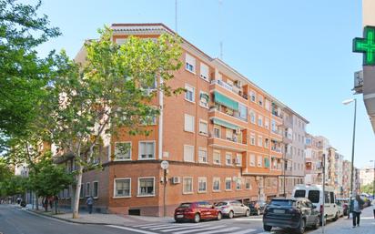 Exterior view of Flat for sale in  Zaragoza Capital  with Heating
