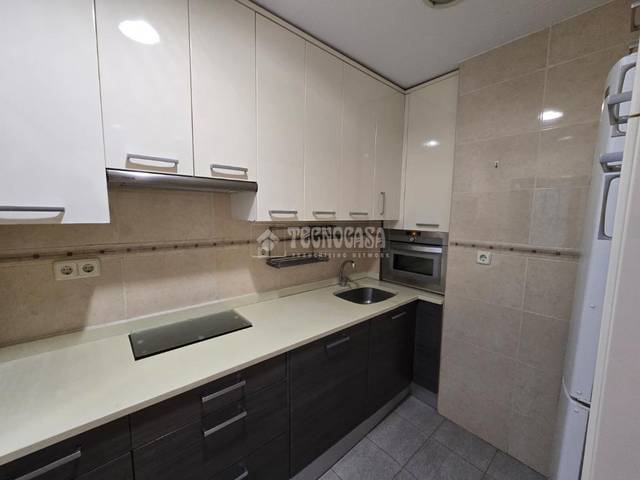 Piso en Venta en C/ de los Sagrados Corazones en Puerta del Ángel