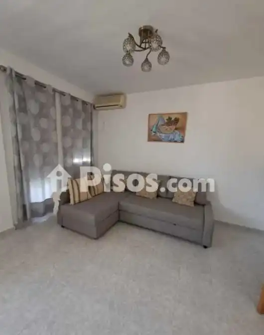 Sala de estar de Ático de alquiler en Almería con Amueblado