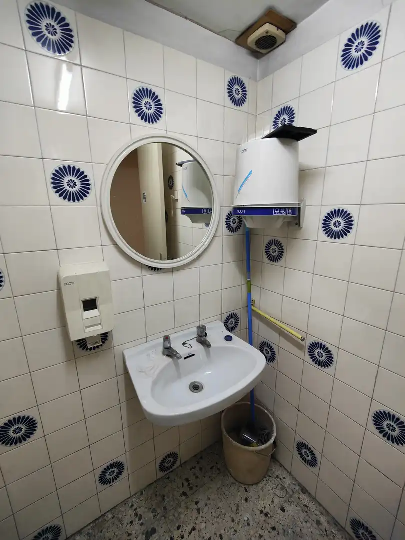 Baño de Local de alquiler en Manresa