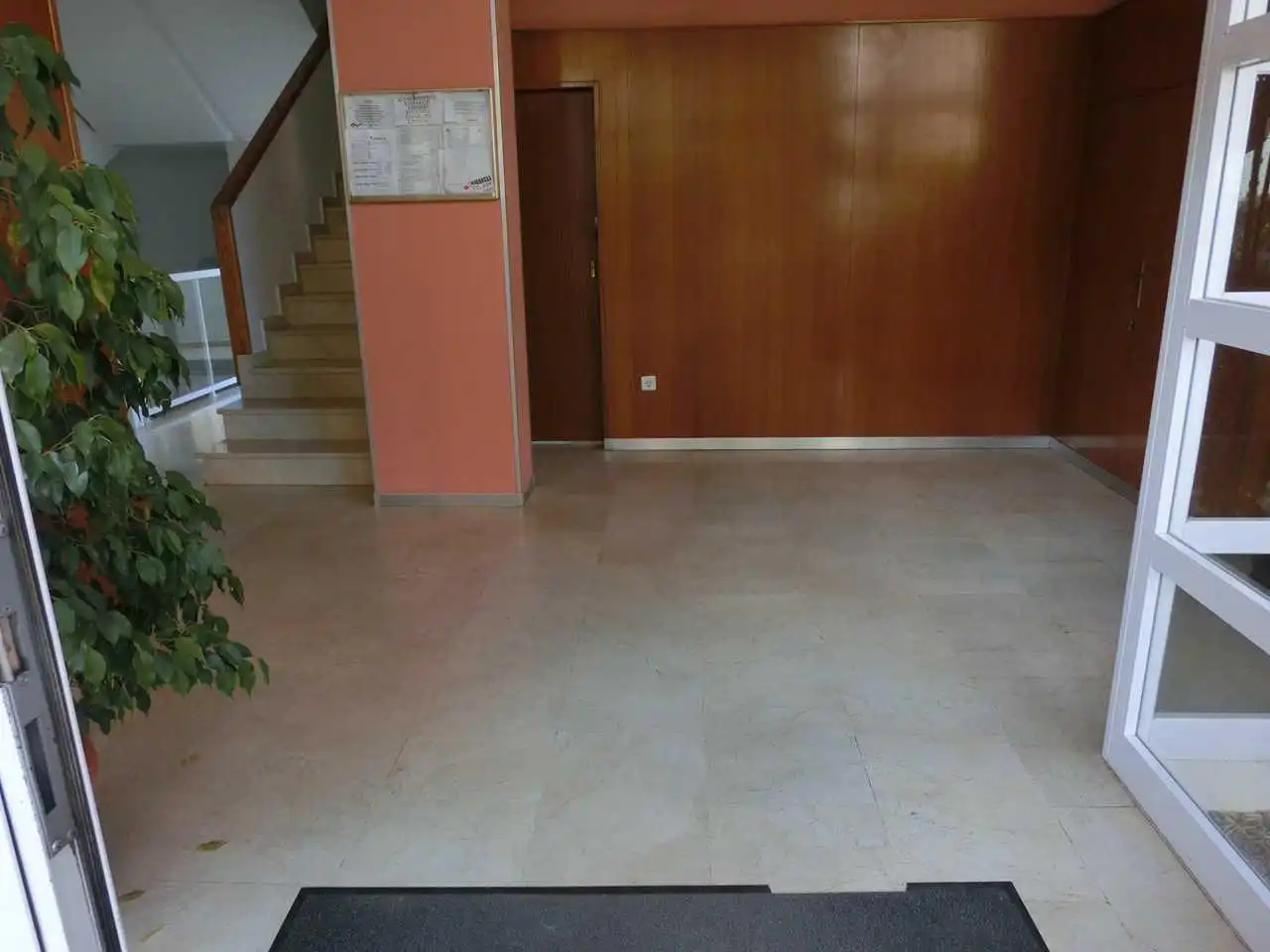 Appartement compact avec piscine à vendre à De Bélgica, imagen 19