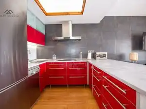 Cuina de Pis de lloguer en Almuñécar amb Aire condicionat, Terrassa i Moblat