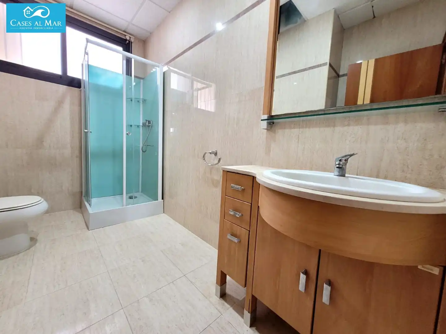 Baño de Local de alquiler en Oropesa del Mar / Orpesa con Aire acondicionado