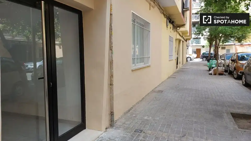 Vista exterior de Piso de alquiler en Valencia con Aire acondicionado, Calefacción y Amueblado