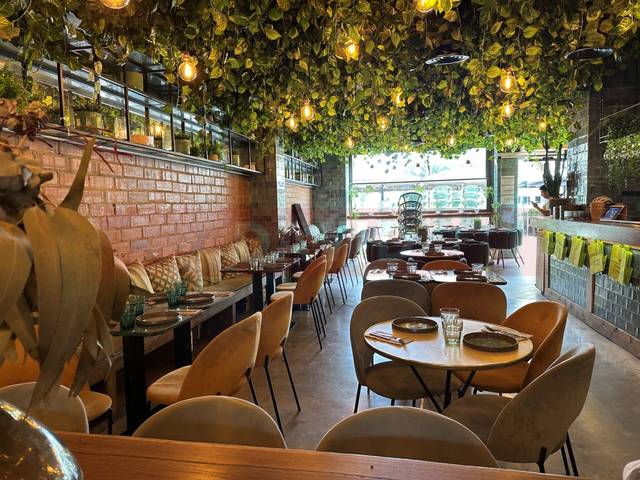 Local comercial en Alquiler en N/A en Les Tres Torres