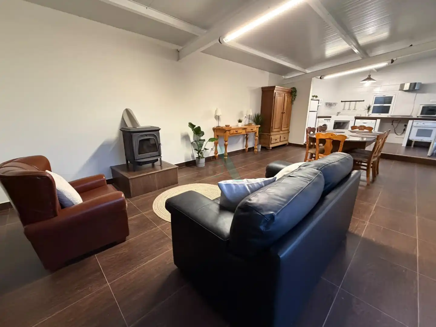 Sala d'estar de Casa o xalet en venda en Llanes amb Jardí privat, Terrassa i Piscina