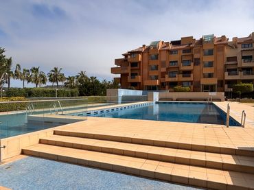 Appartement avec piscine à vendre à Puerto de Sotogrande - La Marina