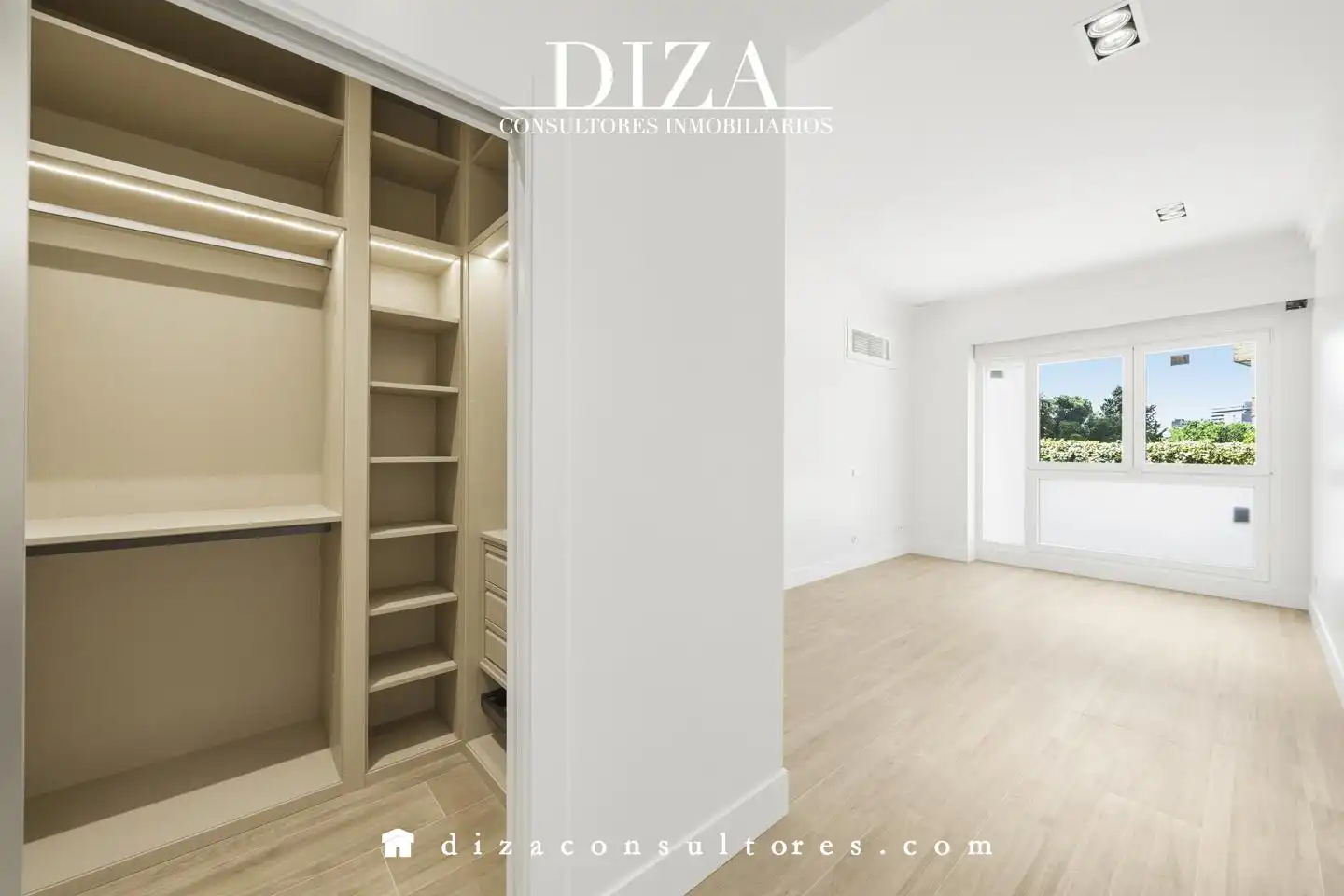 Dormitori de Planta baixa de lloguer en Madrid amb Aire condicionat