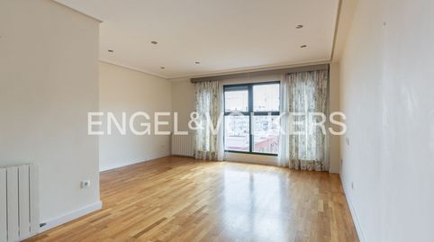 Photo 2 of Flat for rent in Aiora, Valencia Capital