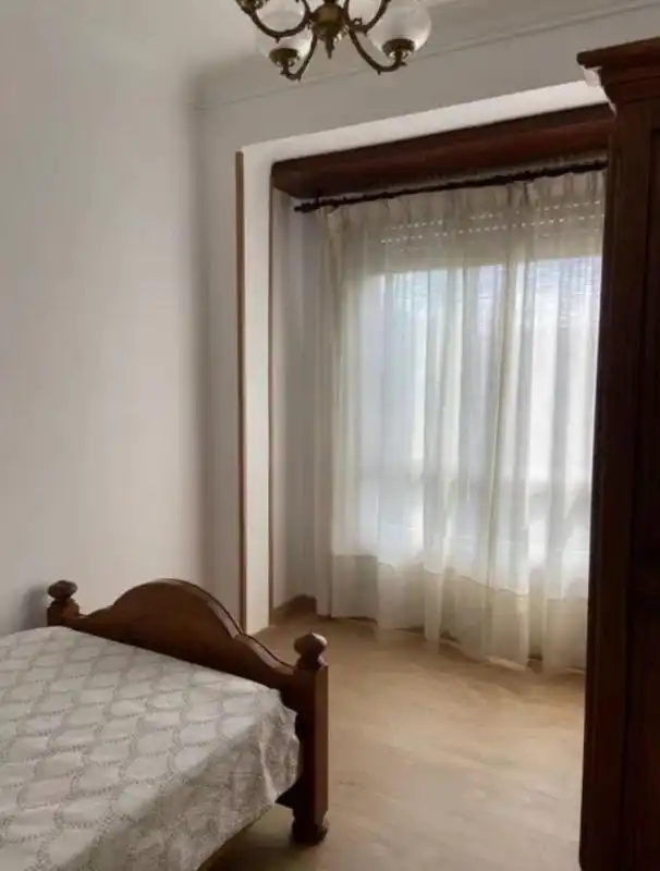 Dormitori de Pis en venda en Ferrol amb Calefacció, Terrassa i Balcó