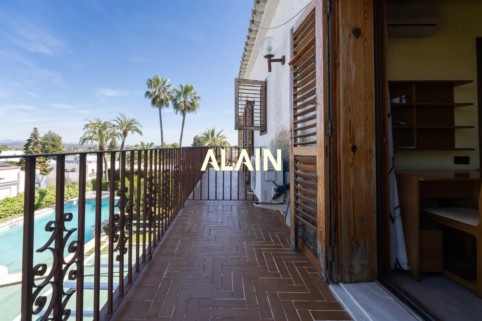 Casa o chalet en venta en Chiva con Jardín privado, Terraza y Trastero