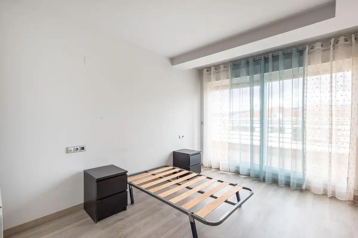 Bedroom of Attic for rent in Churriana de la Vega  with Air Conditioner, Heating and Terrace