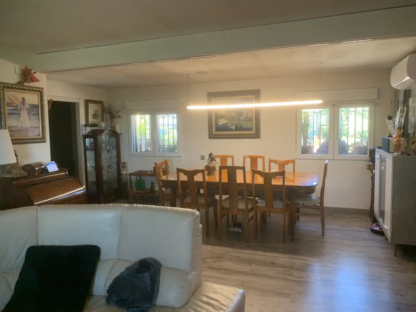 Comedor de Finca rústica en venta en Vallirana con Aire acondicionado, Calefacción y Jardín privado