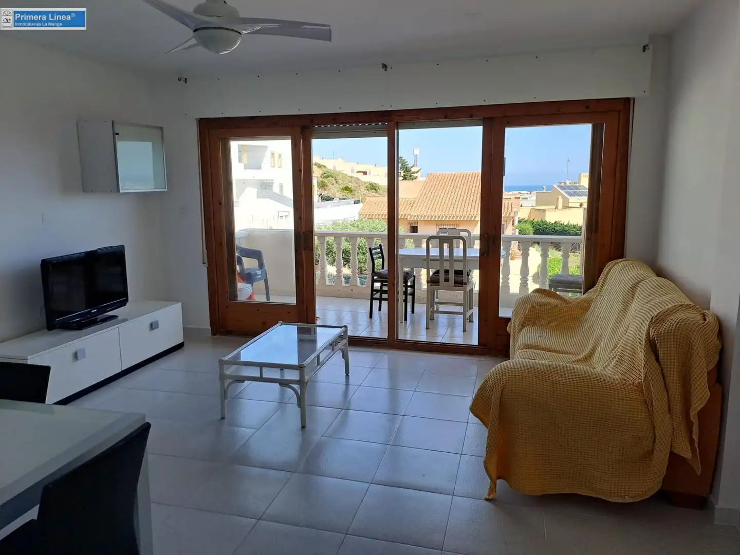 Terrasse von Wohnungen zum Verkauf in Cartagena mit Privatgarten, Terrasse und Möbliert