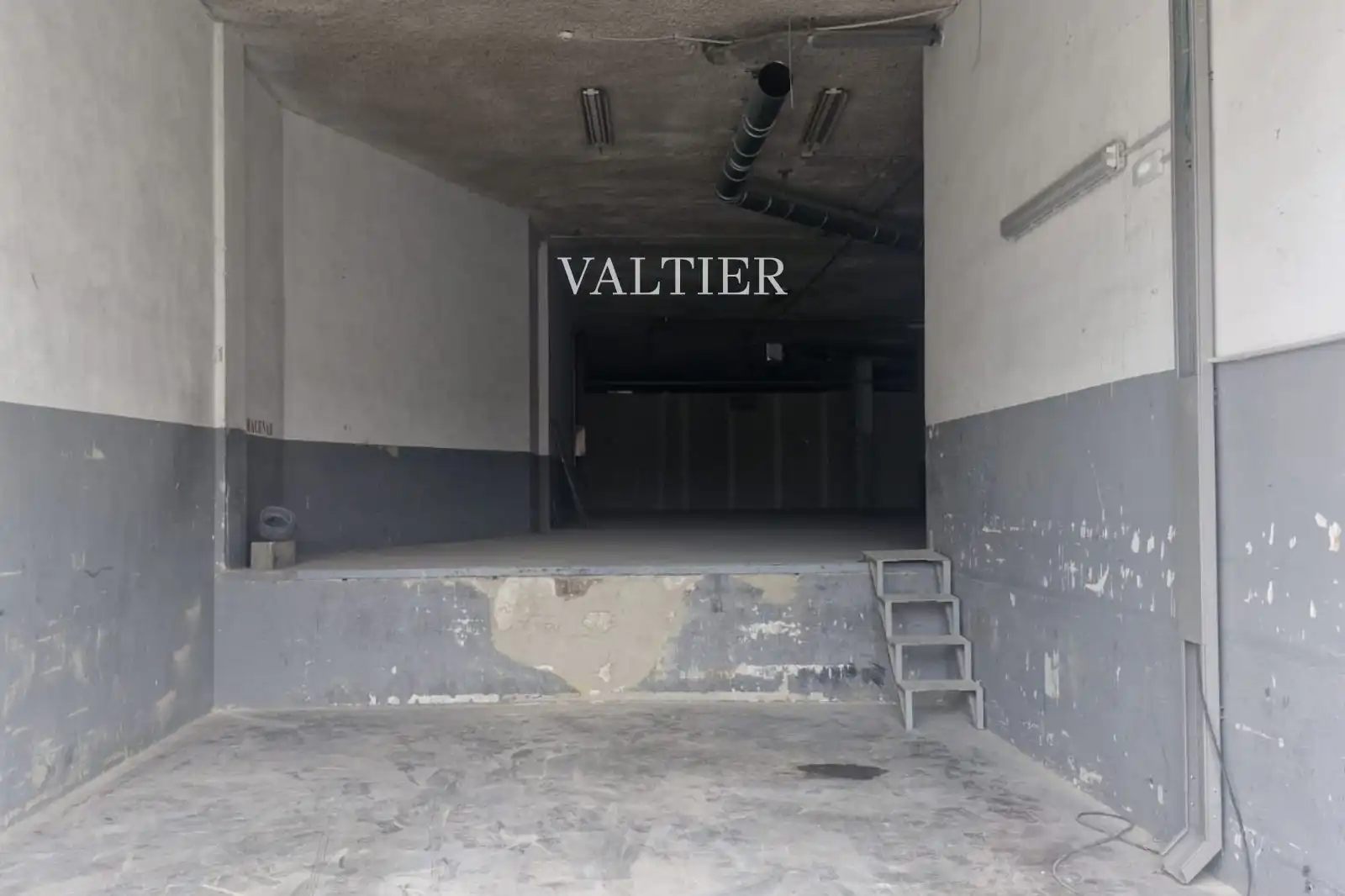Nau industrial de lloguer en Valencia