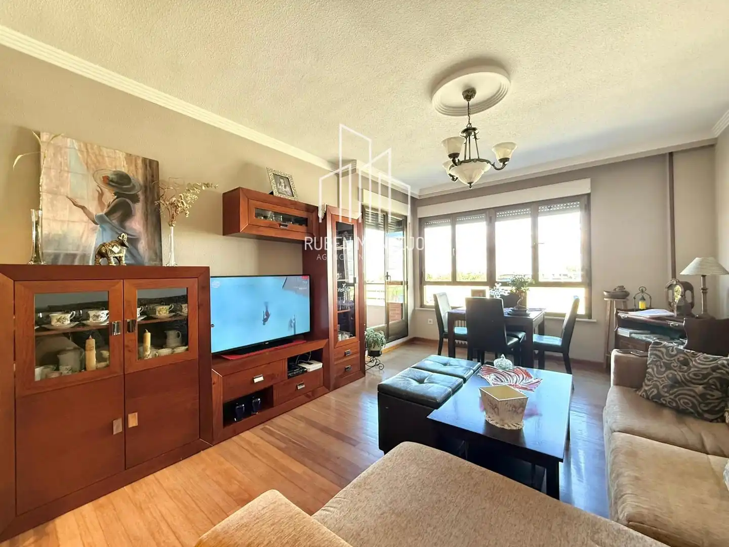 Living room of Flat for sale in Salamanca  with Heating, Terrace and Storage room