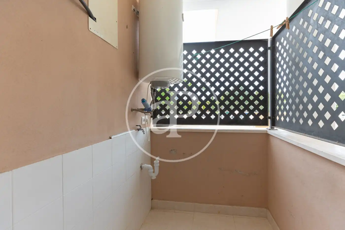 Baño de Piso de alquiler en Son Servera con Aire acondicionado, Calefacción y Jardín privado