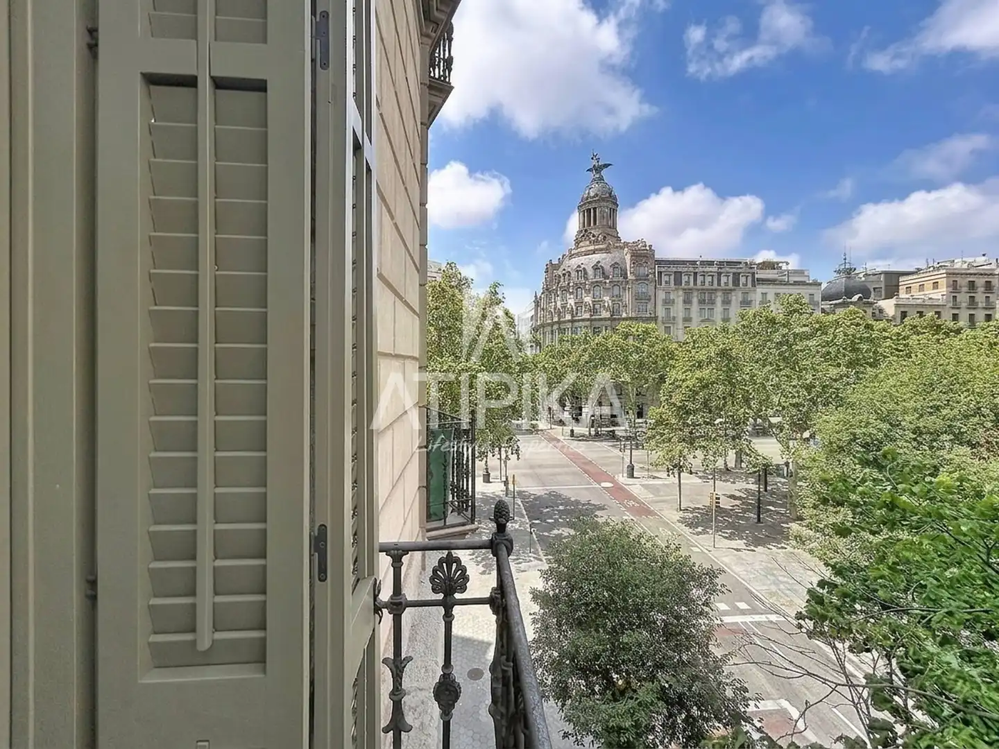 Vista exterior de Pis de lloguer en Barcelona amb Aire condicionat, Parquet i Moblat