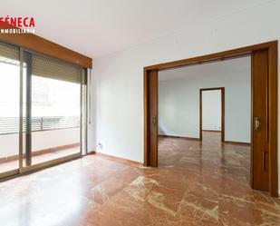 Flat to rent in  Córdoba Capital  with Air Conditioner and Terrace