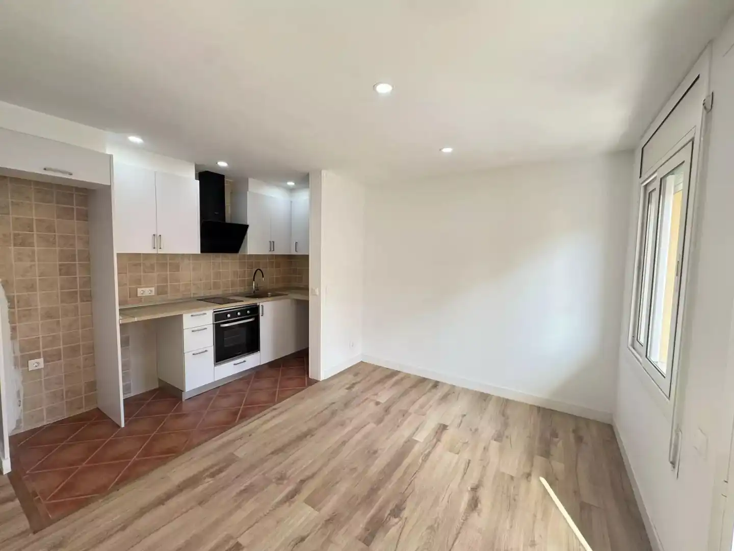 Kitchen of Flat for sale in Colera  with Air Conditioner, Parquet flooring and Balcony