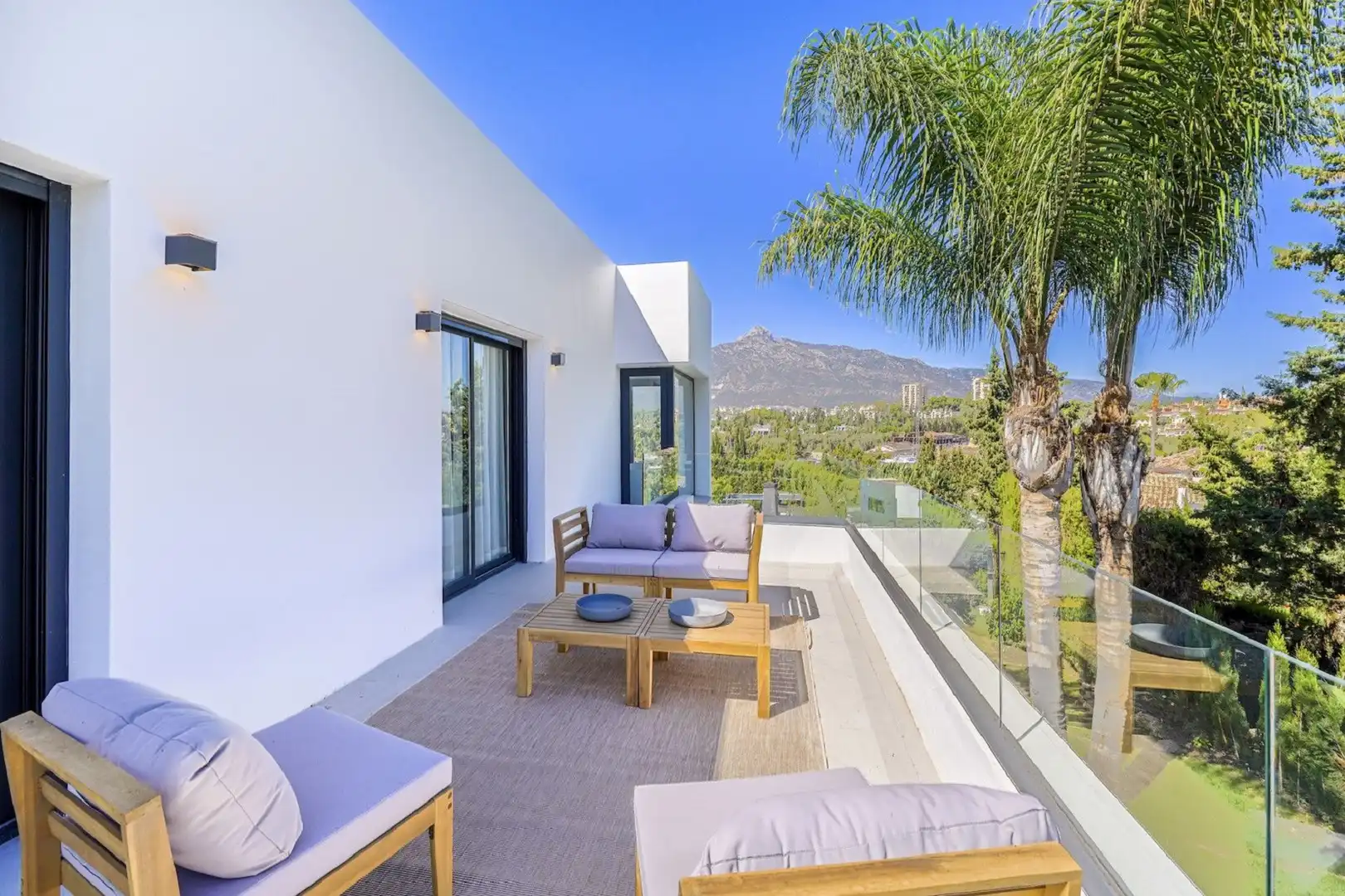 Terraza de Casa o chalet en venta en Marbella con Aire acondicionado, Jardín privado y Terraza