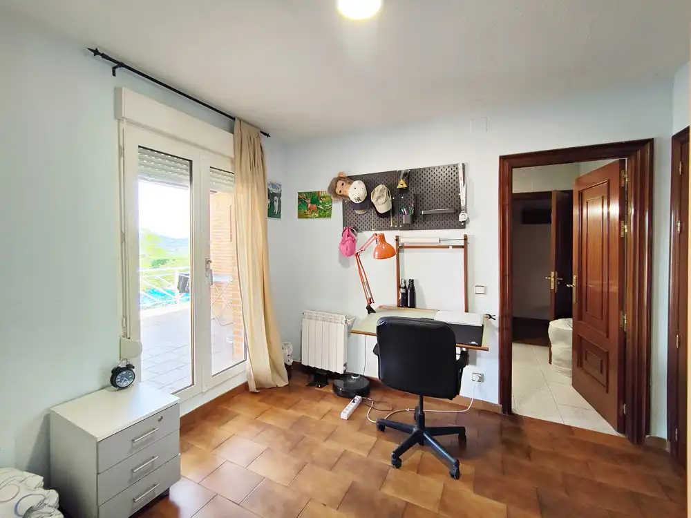 Habitación de Casa o chalet en venta en Guadarrama con Calefacción, Jardín privado y Parquet