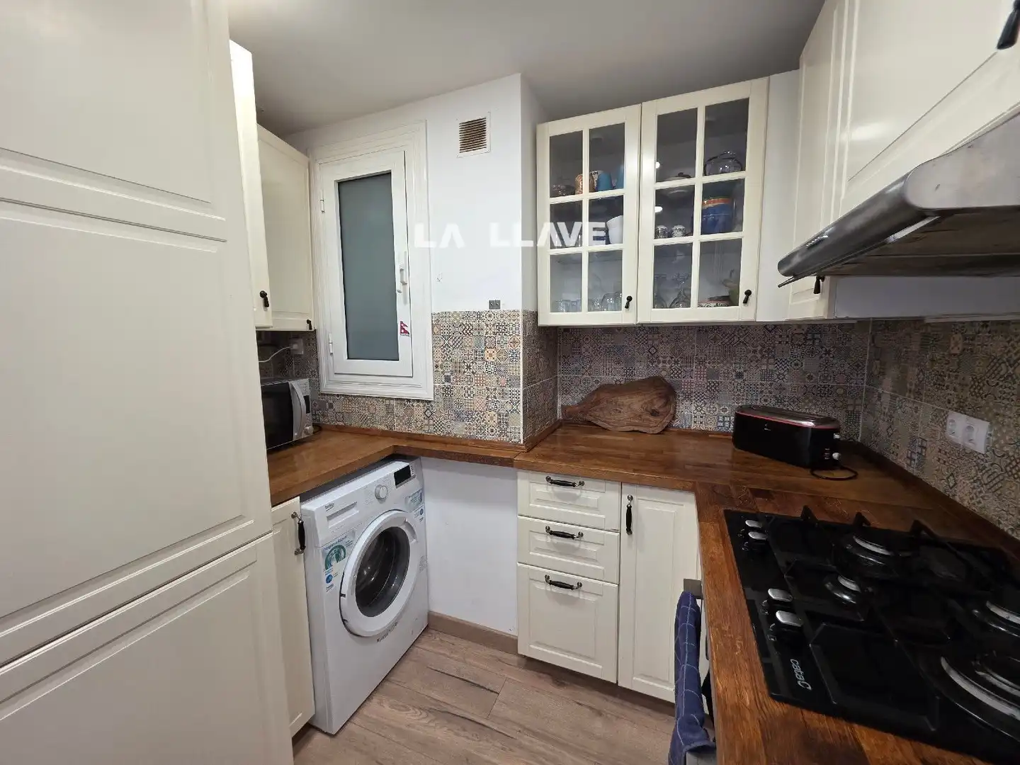 Cocina de Piso en venta en Blanes con Calefacción, Terraza y Piscina
