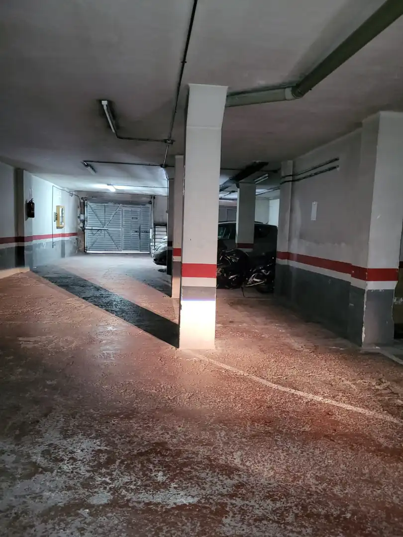 Aparcament de Garatge en venda en L'Hospitalet de Llobregat