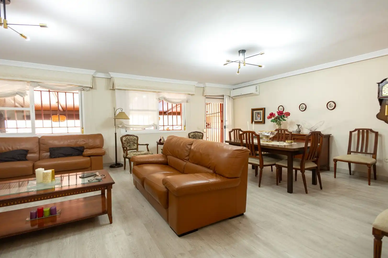 Sala de estar de Casa o chalet en venta en Melilla con Aire acondicionado, Calefacción y Jardín privado
