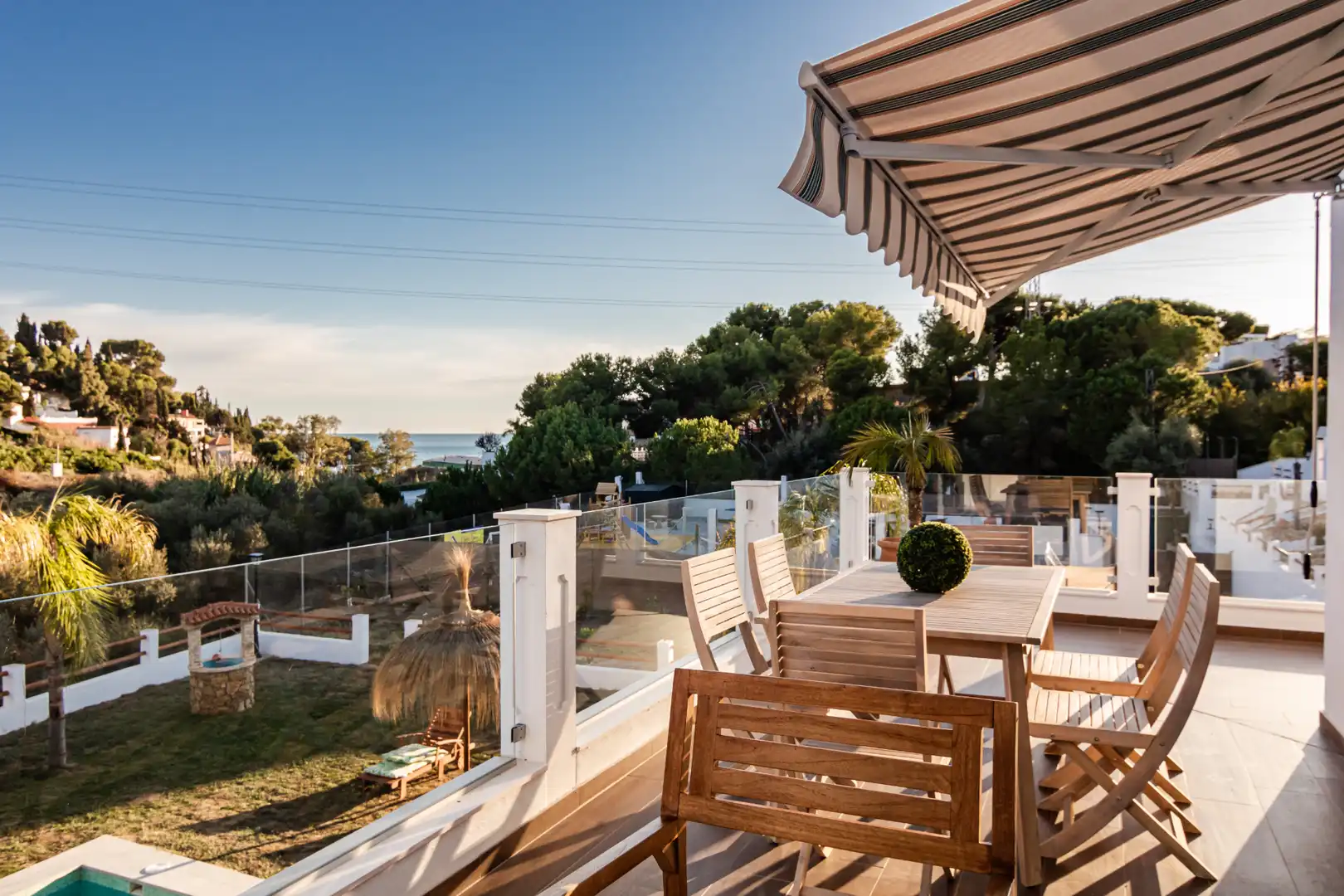 Terrassa de Casa o xalet en venda en Vélez-Málaga amb Aire condicionat, Jardí privat i Terrassa