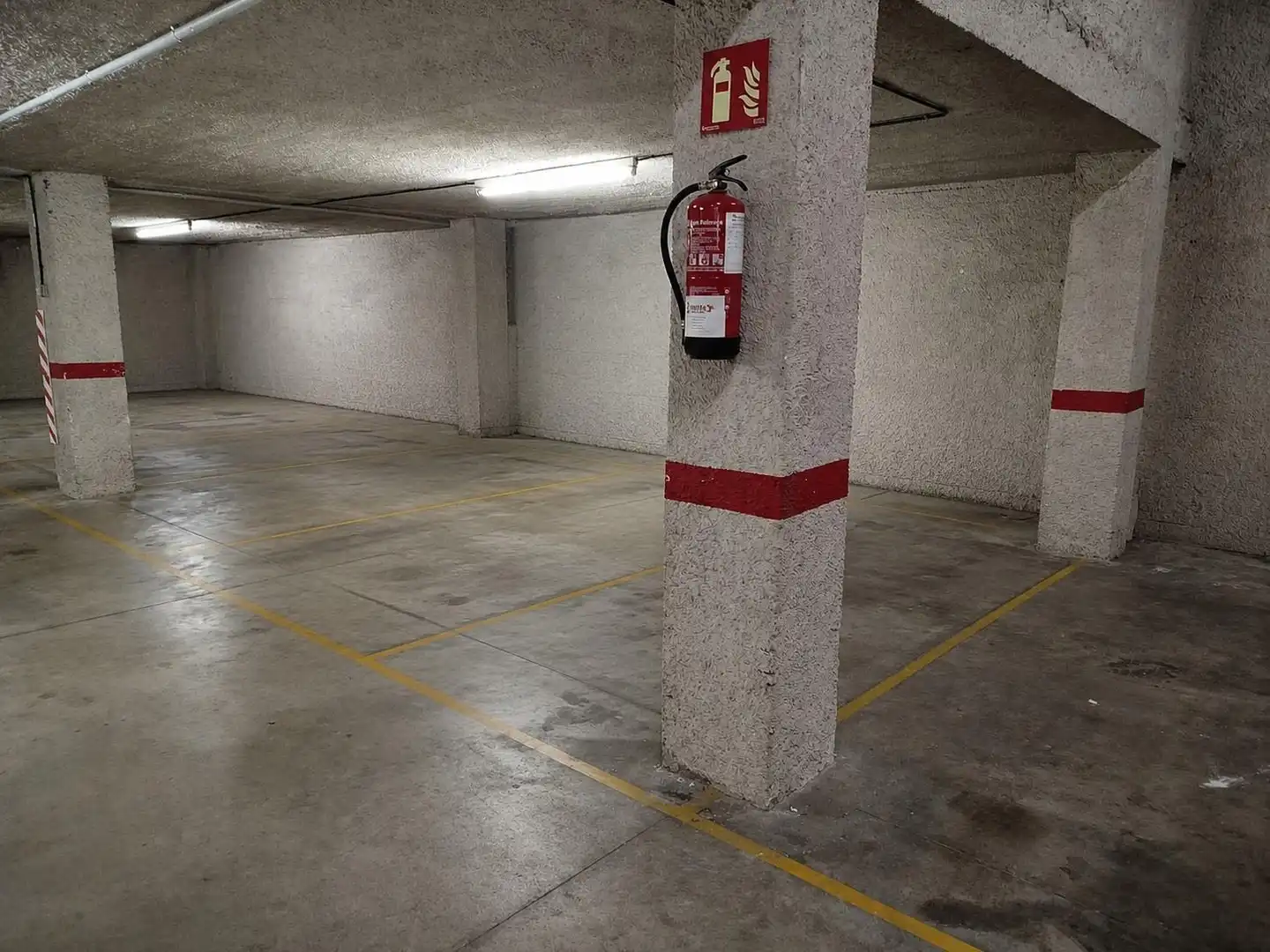 Parking of Flat for rent in Manresa  with Air Conditioner, Heating and Storage room