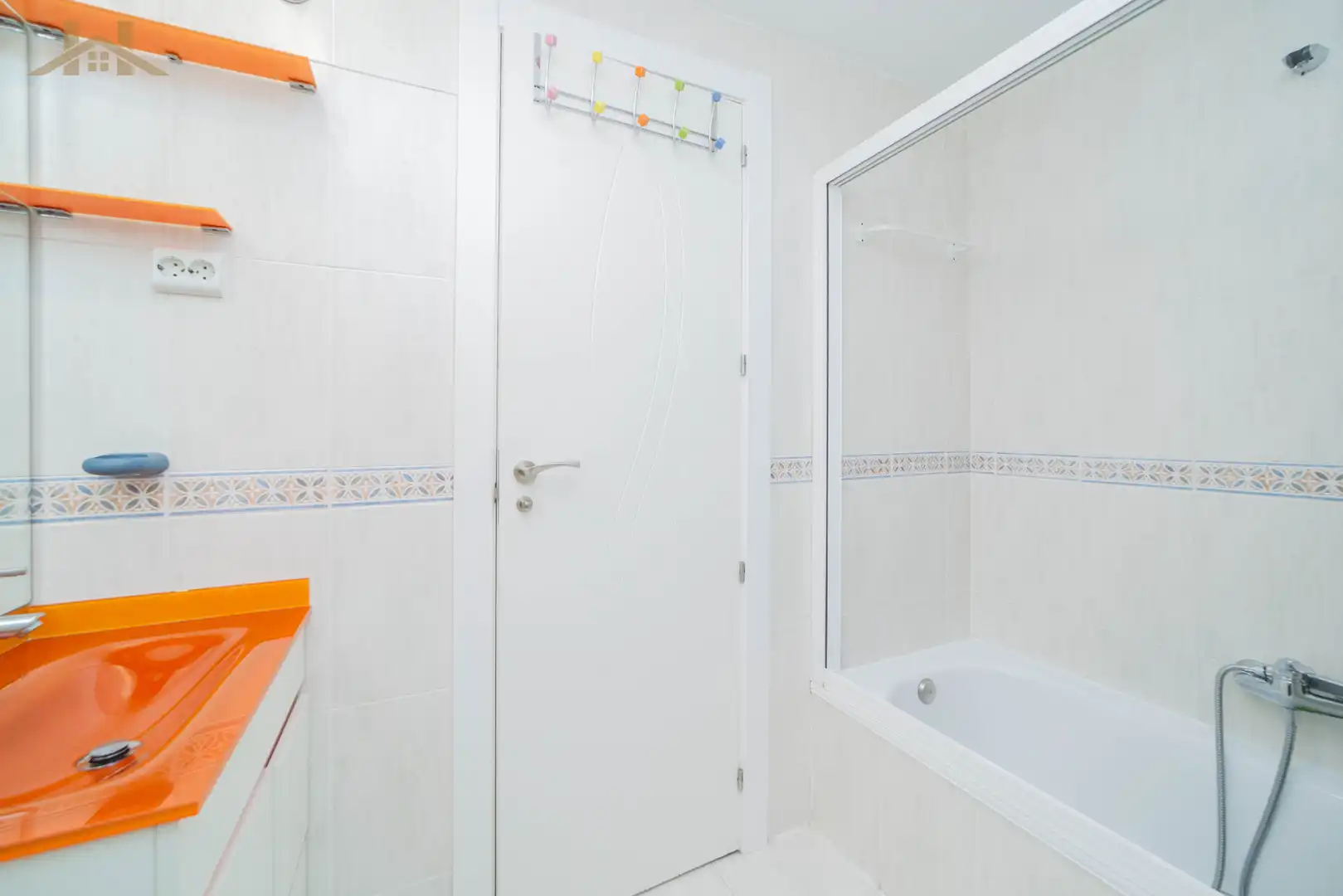 Badezimmer von Wohnung zum Verkauf in Alcorcón mit Klimaanlage, Heizung und Möbliert
