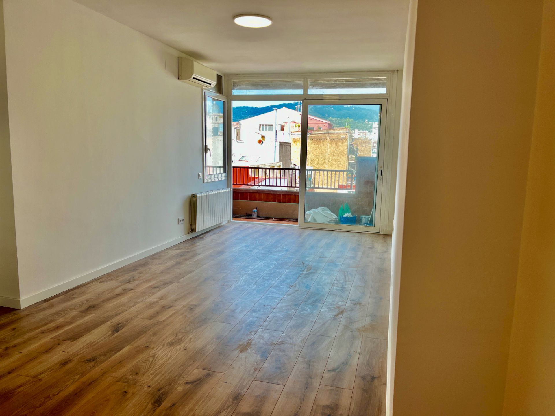 Bedroom of Flat to rent in  Barcelona Capital  with Air Conditioner, Heating and Parquet flooring