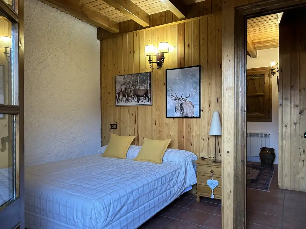 Dormitori de Casa o xalet en venda en Esterri d'Àneu