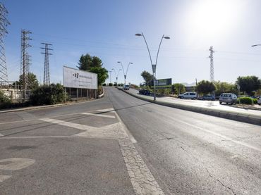 Industrial building for sale in Calle Orgiva 17R