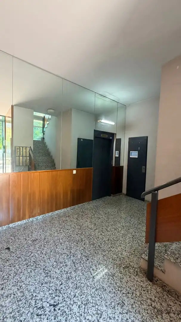 Flat with lift for sale in Passeig de Lluís Muncunill, imagen 2
