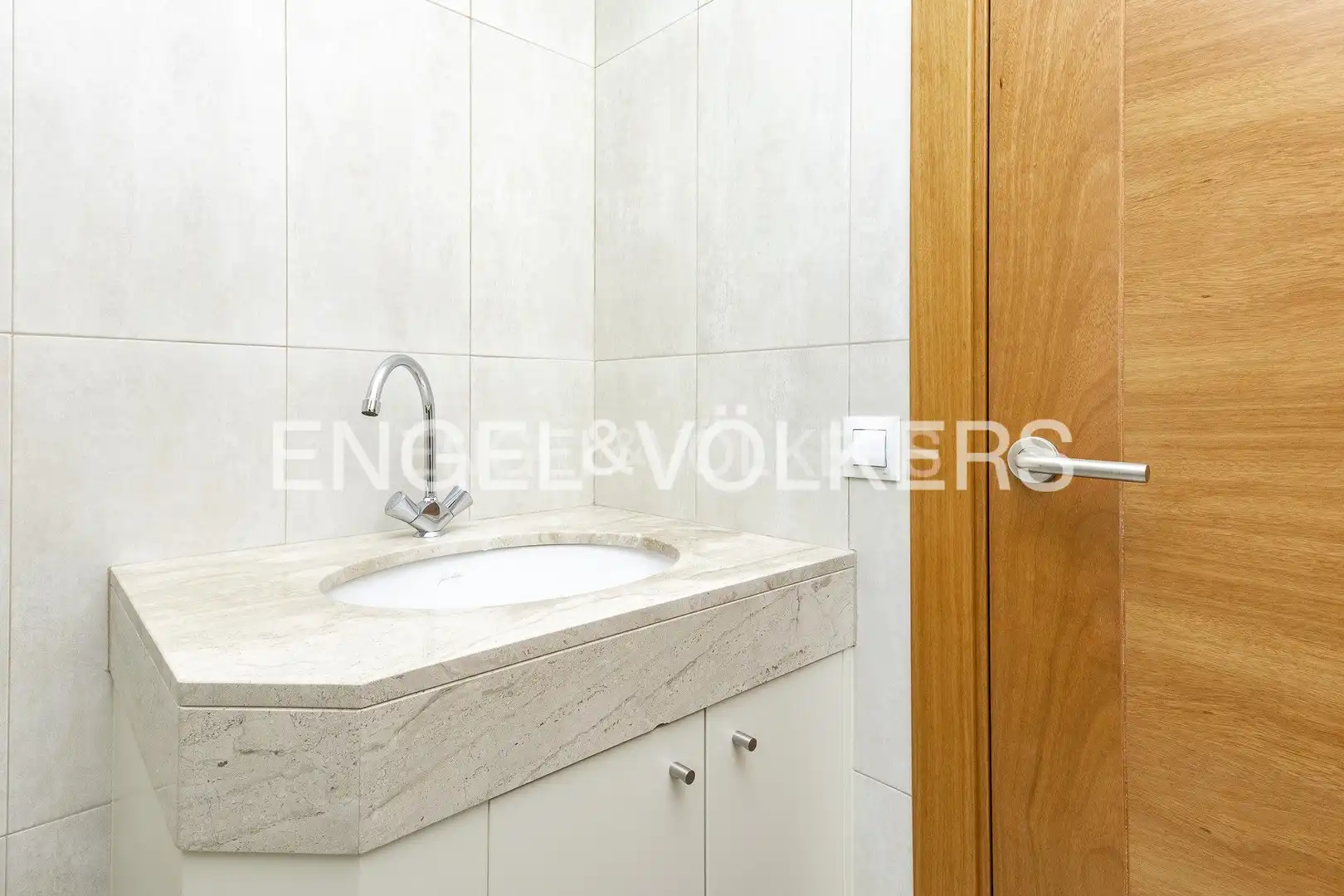 Bany de Àtic en venda en Sant Quirze del Vallès amb Calefacció, Parquet i Terrassa