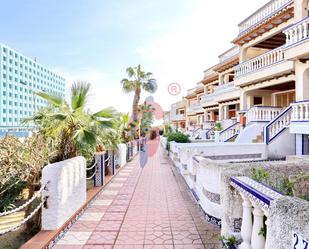 Exterior view of Single-family semi-detached for sale in Guardamar del Segura  with Terrace and Balcony