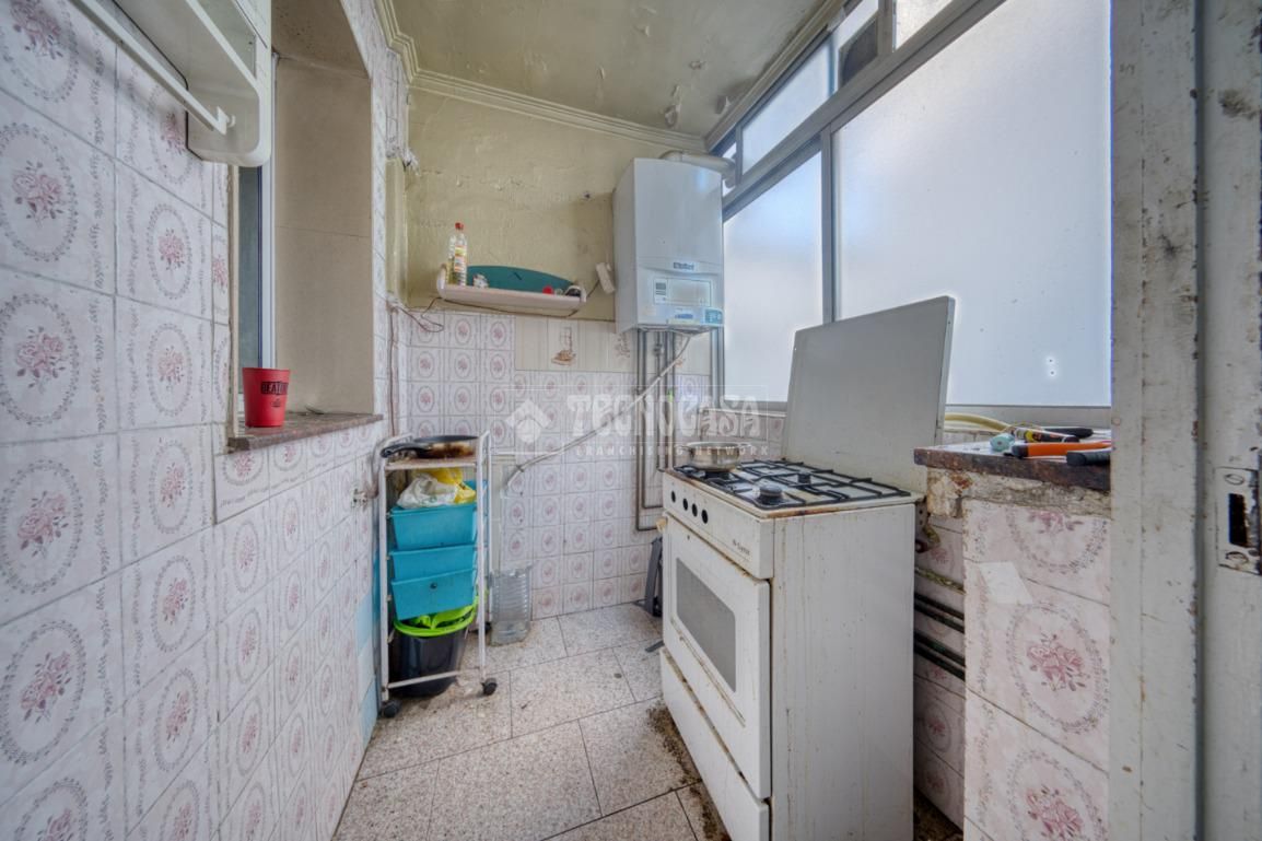 Kitchen of Flat for sale in Valladolid Capital  with Heating and Terrace