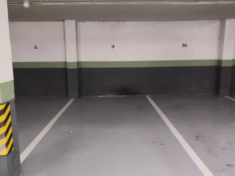 Garage for rent in Avenida de Sancho el Fuerte, 59, Iturrama