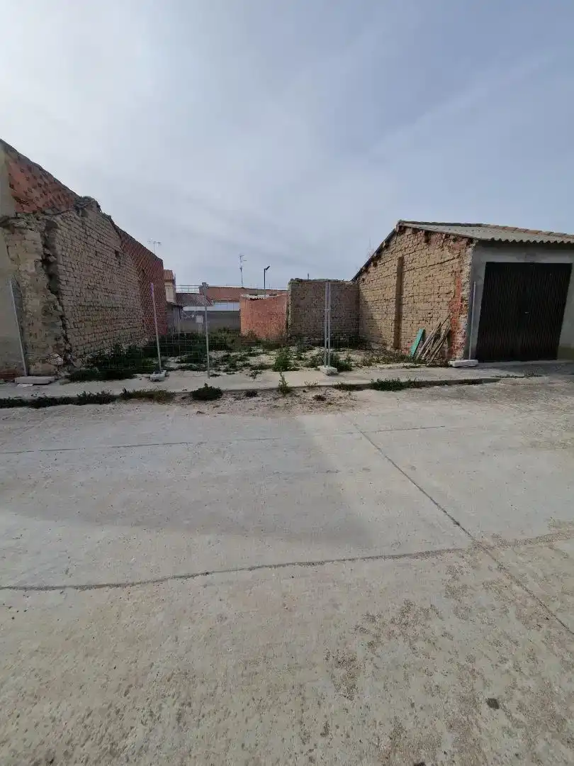 Terreno en venta en Santo Domingo de las Posadas, Ávila